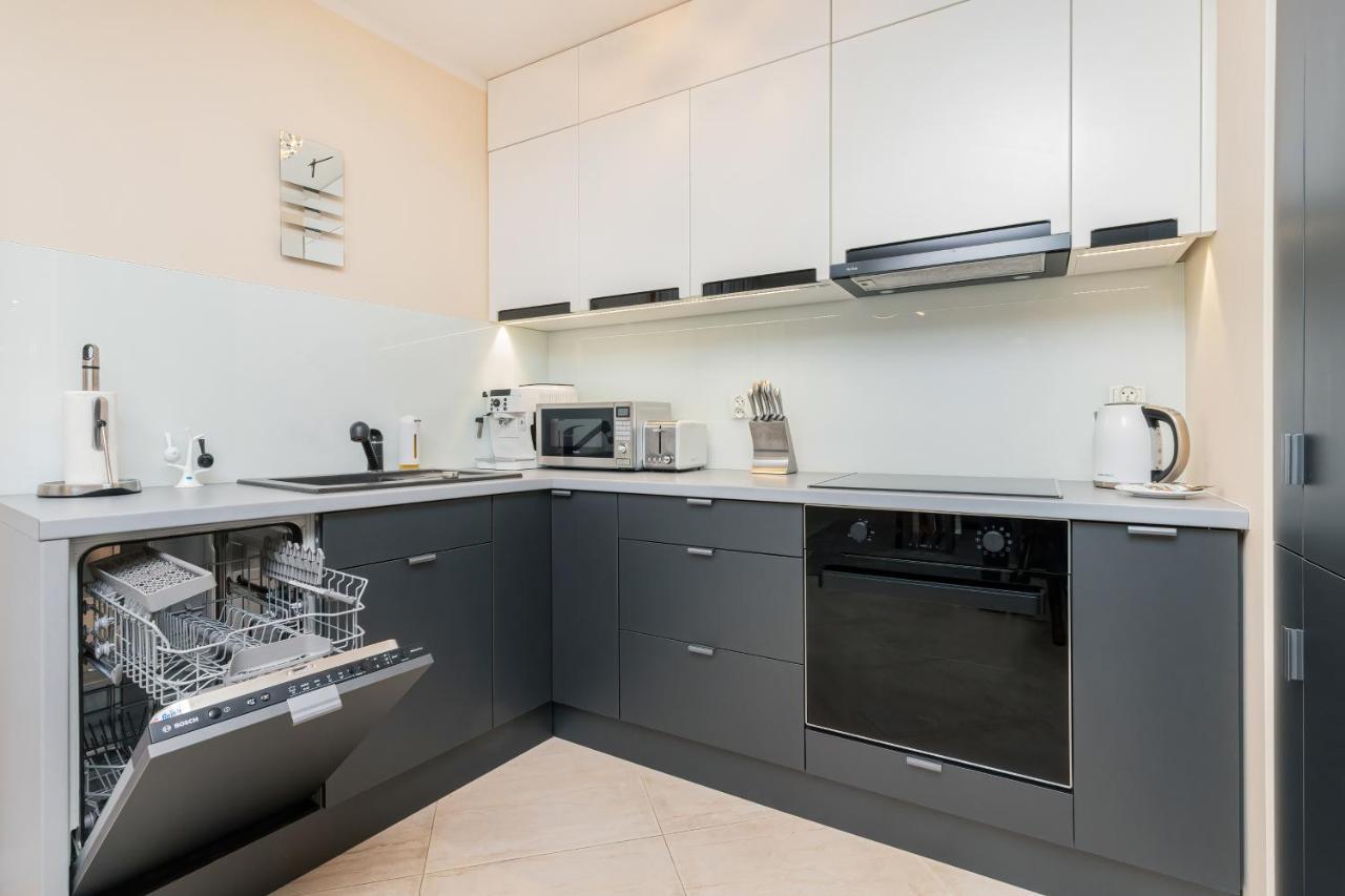Batorego 7 Gdynia Apartments By Noclegi Renters Eksteriør billede