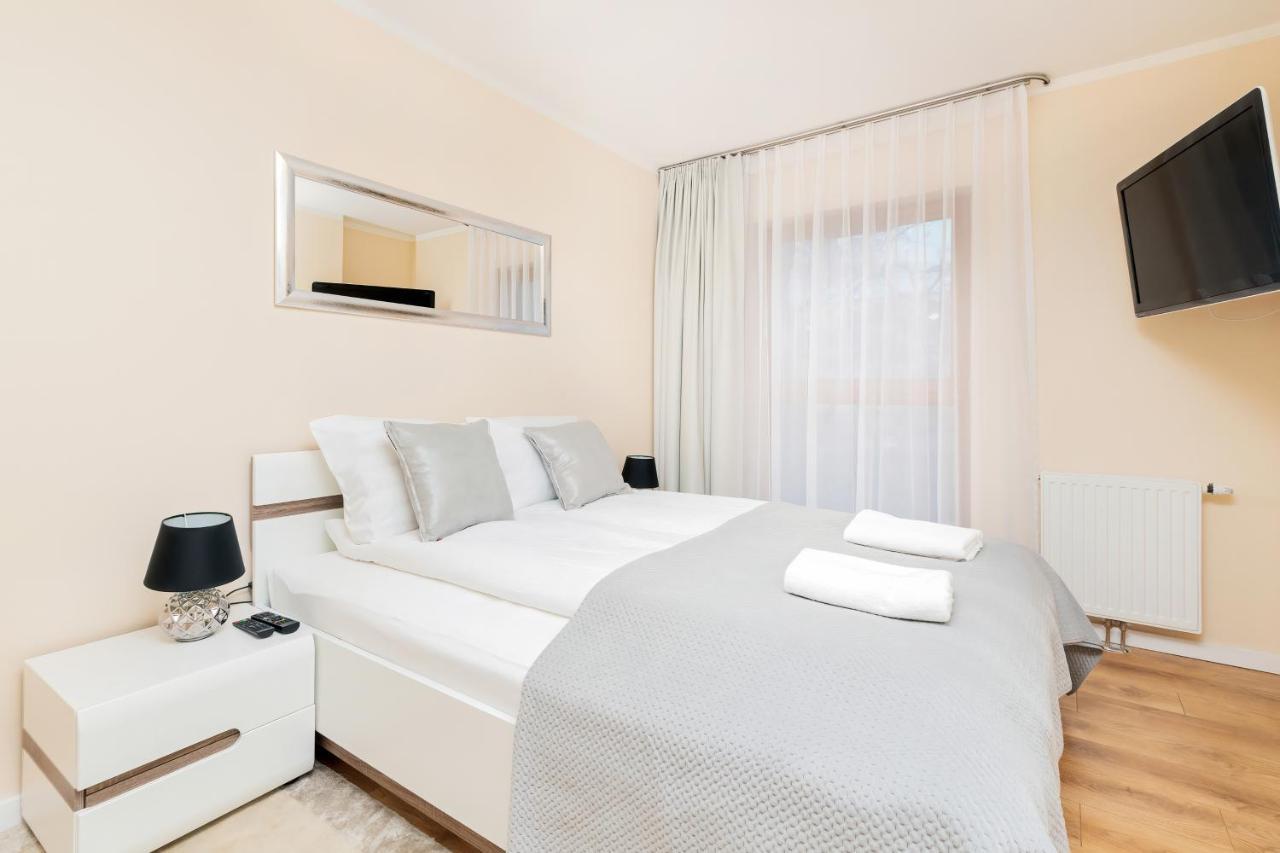 Batorego 7 Gdynia Apartments By Noclegi Renters Eksteriør billede